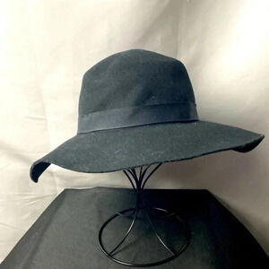 H&M DIVIDED WOMENS BLACK 100% WOOL HAT BLACK RIBBON BAND‎  GOOD CLEAN CONDITION